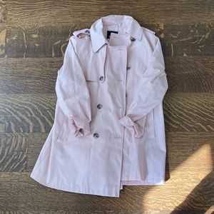 Sam Edelman Belted Trenchcoat, XL.